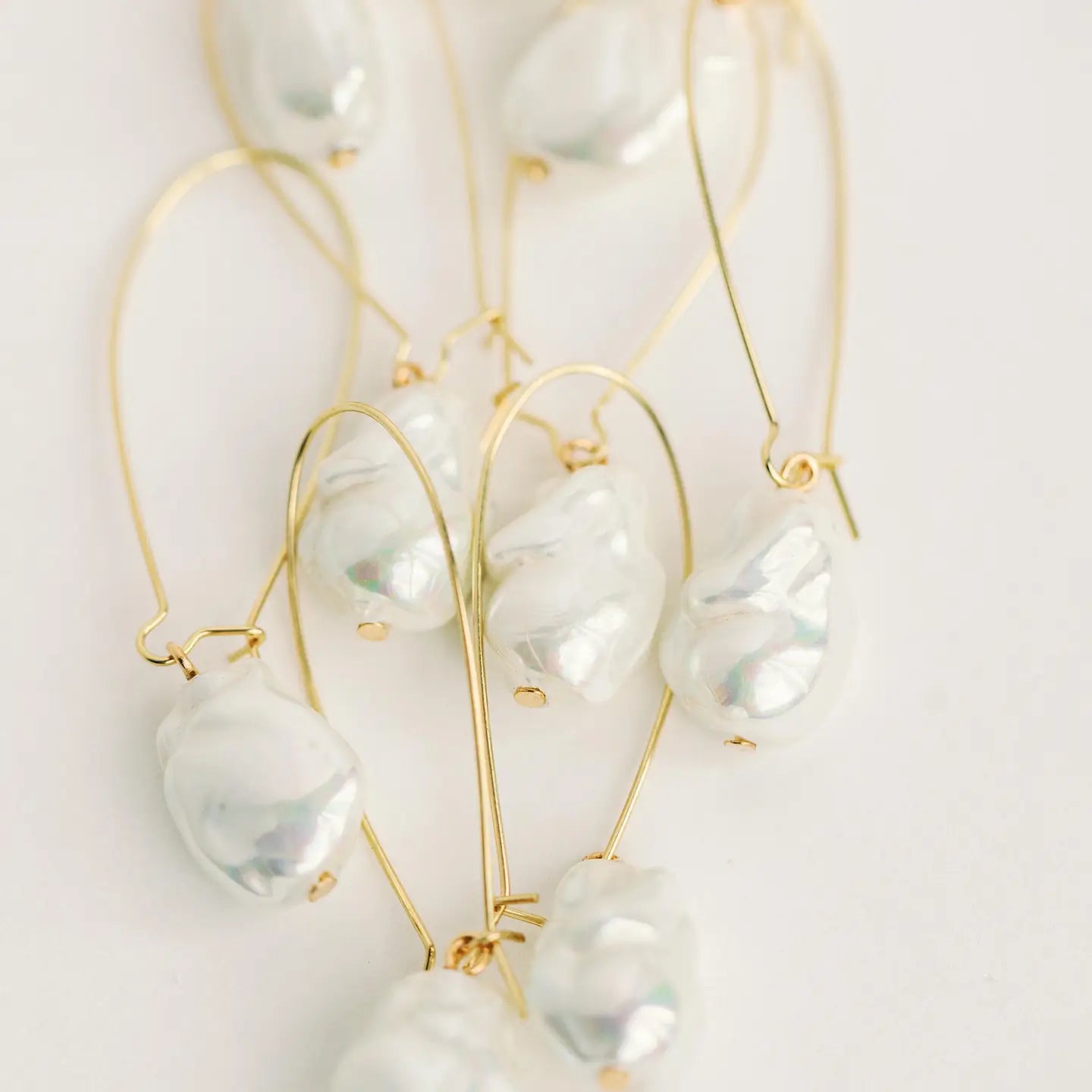 Natural Pearl Minimalist Threader Earrings